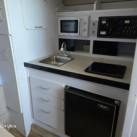 Πλωτό κατάλυμα Comporta Side - Boat